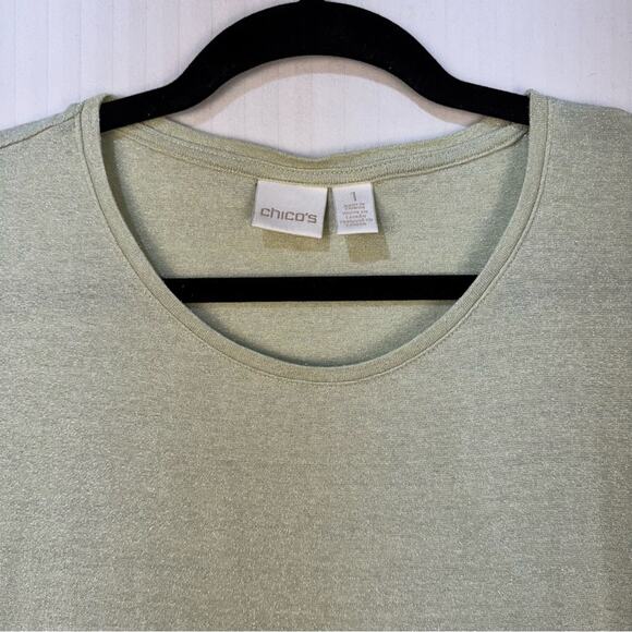 Chico’s Pastel Mint Green Metallic Rounded Hem Top Women's 1/Medium Scoop Neck - Picture 3 of 4